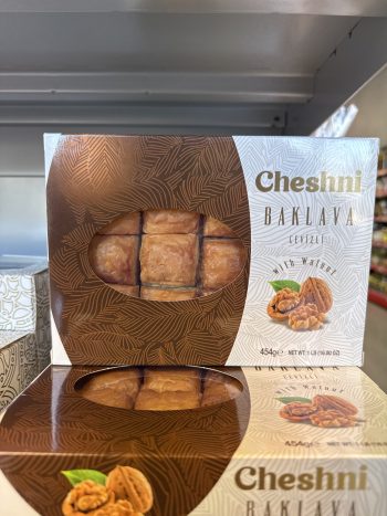 Chesni Baklava with Walnut